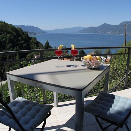 Casa Colmegna Mit Traumhaften See- Und Bergblick ルイーノ エクステリア 写真